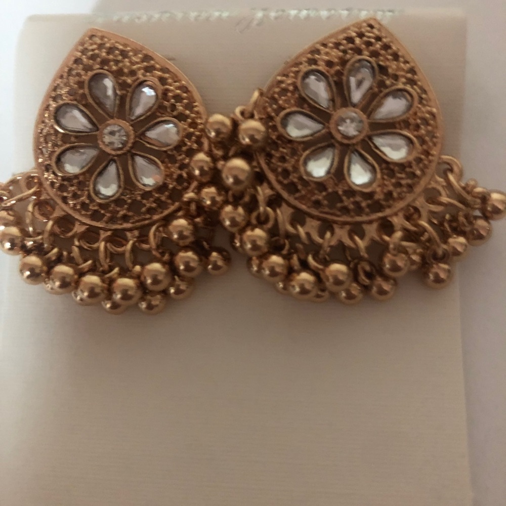 Women’s Authentic Traditional India Earring Classic